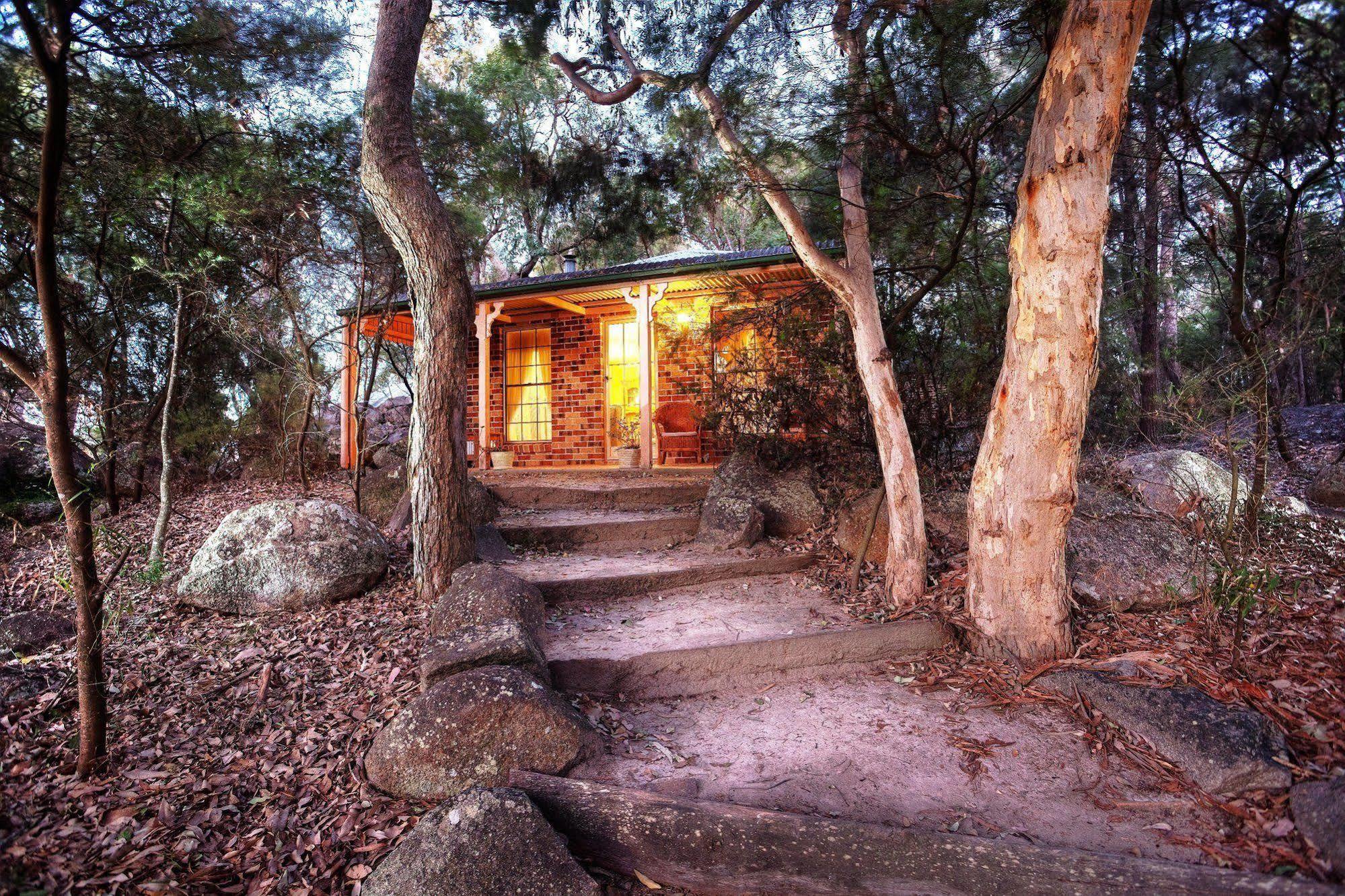 ฮันนีซัคเคิล คอทเทจ Villa สแตนธอร์ป ภายนอก รูปภาพ